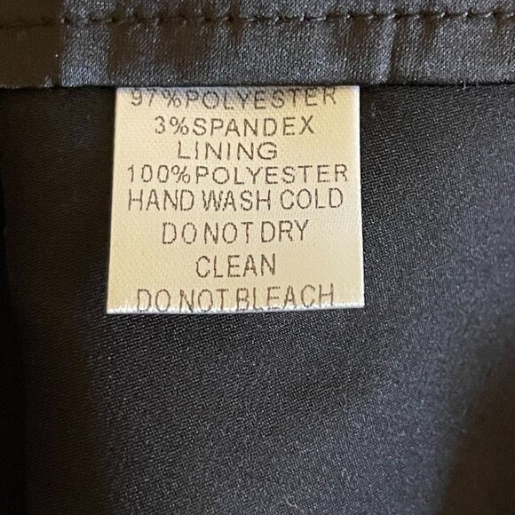 Black Halter Neck Sleeveless Top By J.Nna - Picture 2 of 7